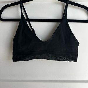Lululemon Bra size small new with tags